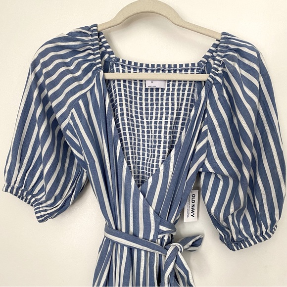 Wrap dress - Picture 2 of 7